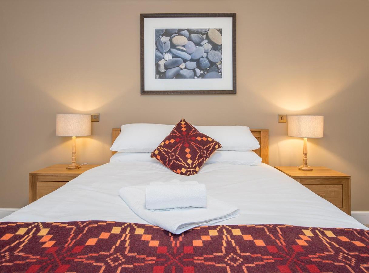 The Nags Head Inn Abercych Extérieur photo